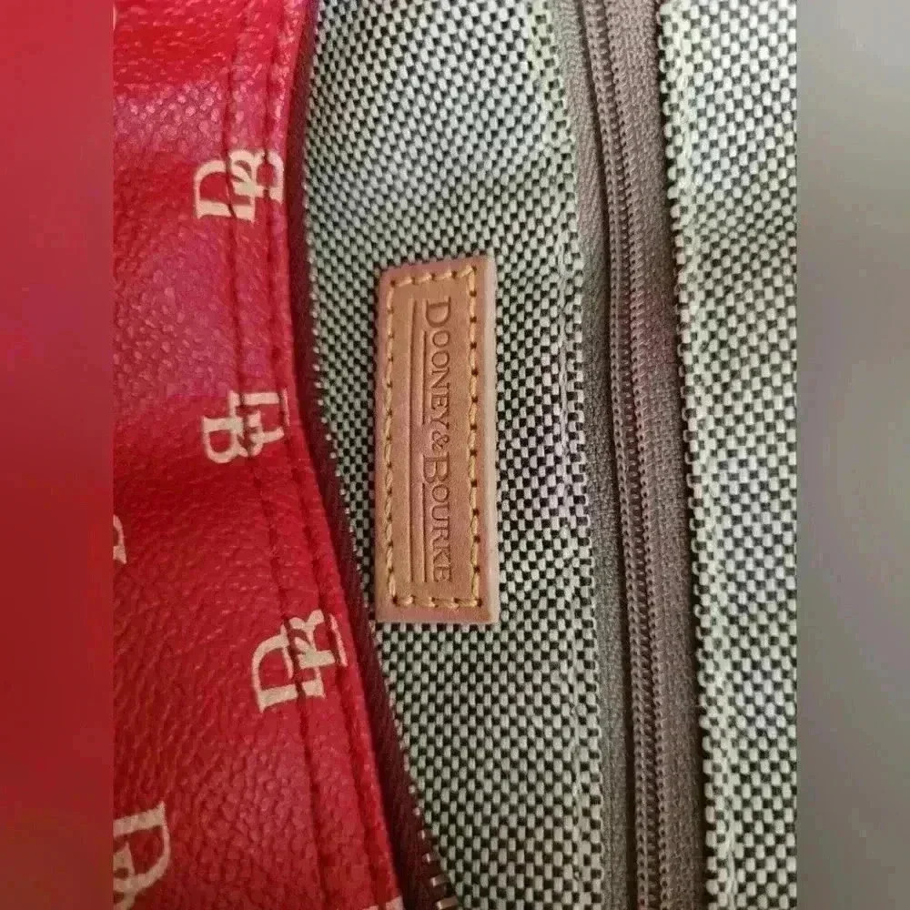Dooney & Bourke Leather shoulder bag - Picture 8 of 10